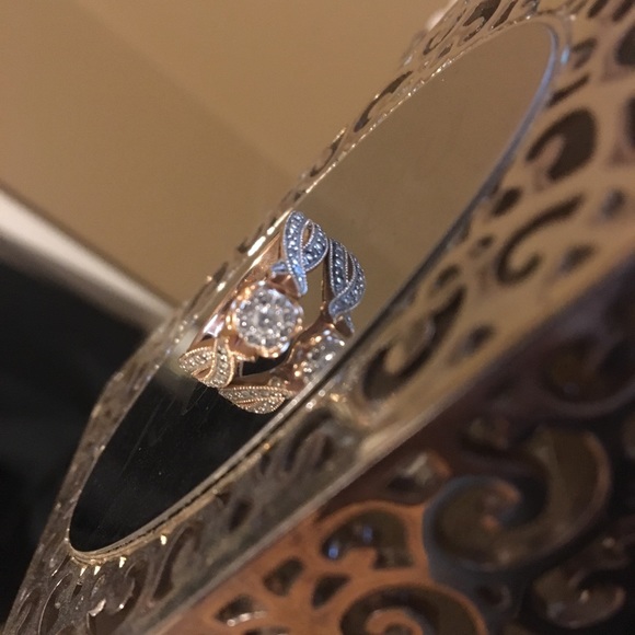 10 K Rose Gold Diamond Ring. From Kay’s jewelers - Picture 3 of 4